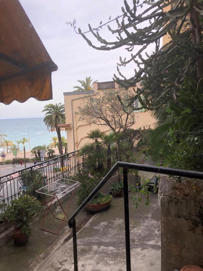 Casa Vacanza In Costa Azzurra Lejlighed Menton Eksteriør billede